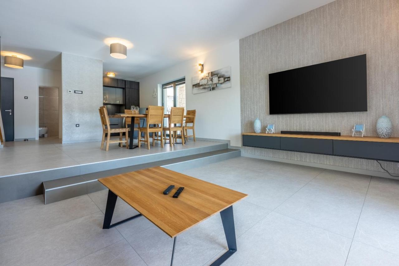 Villa Palma With Heated Private Pool Podhum المظهر الخارجي الصورة